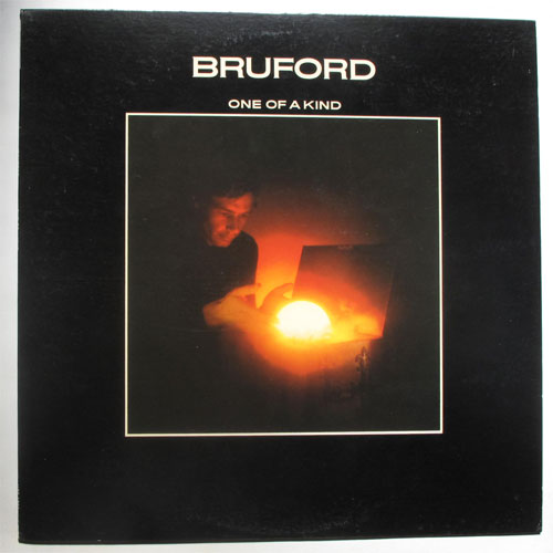 Bruford / One Of A kindβ
