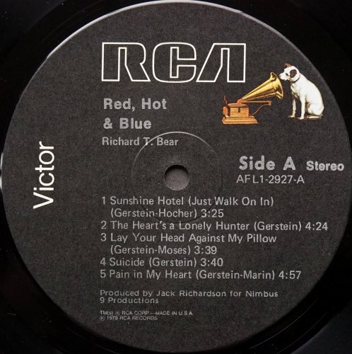 Richard T. Bear / Red, Hot & Blue β