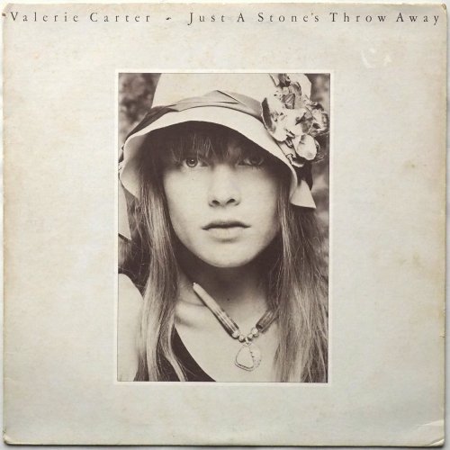 Valerie Carter / Just a Stone's Throw Awayβ