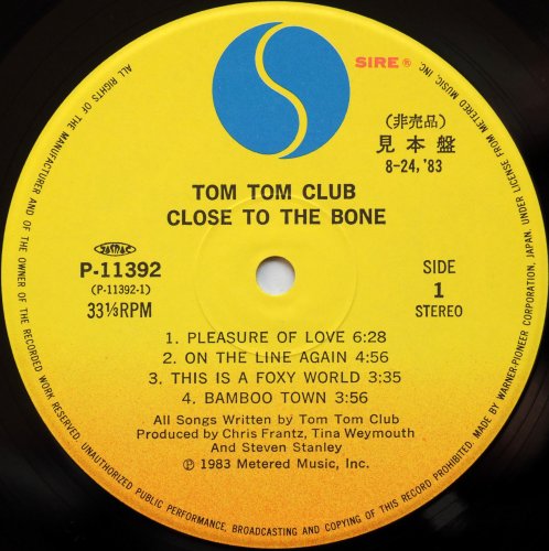 Tom Tom Club / Close To The Bone ( Ÿ)β