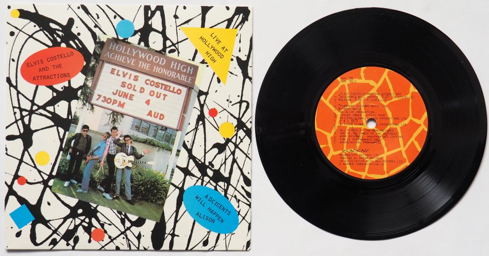 Elvis Costello And The Attractions / Armed Forces (UK Matrix-1 Fold-out Sleeve w/Postcards & 7
