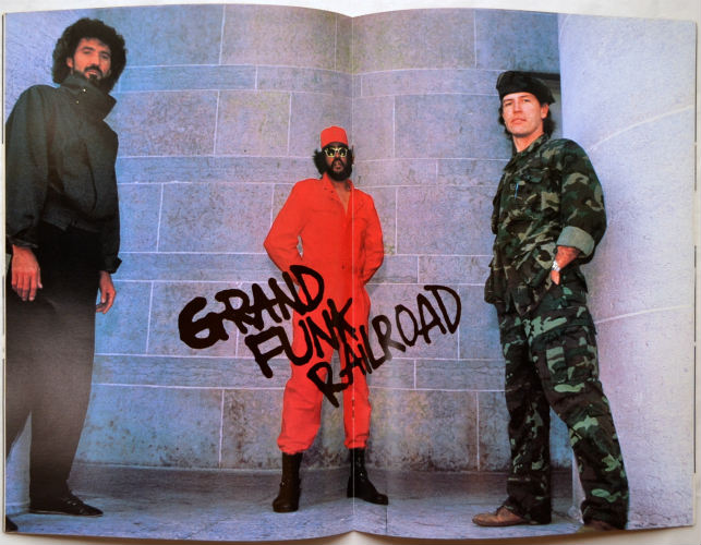 Grand Funk Railroad / ɡե󥯡쥤 1982 ܥĥѥեåȤβ
