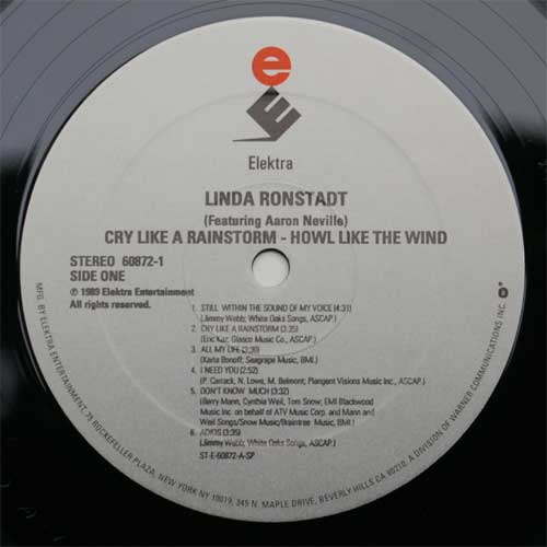 Linda Ronstadt Featuring Arron Neville / Cry Like A Rainsrorn Howl Like The Win?β