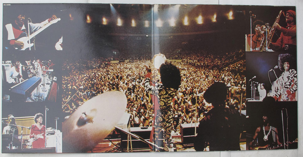 Sly & The Family Stone / There's A Riot Goin' Onβ